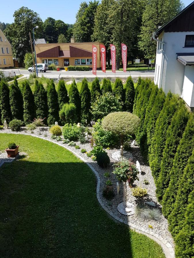 Kornelia Pokoje Goscinne Stronie Slaskie Bagian luar foto
