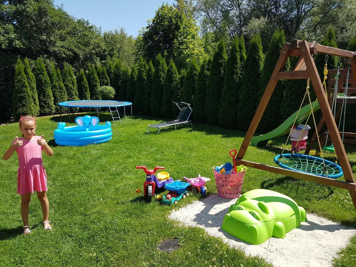 Kornelia Pokoje Goscinne Stronie Slaskie Bagian luar foto